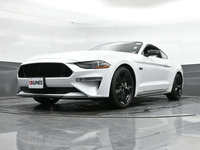 SEMINUEVOS FORD Mustang a Estados en autogozo