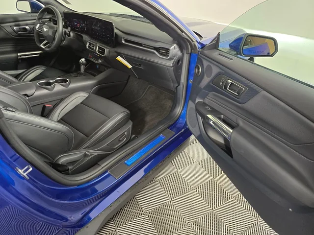 SEMINUEVOS FORD Mustang a Estados en autogozo