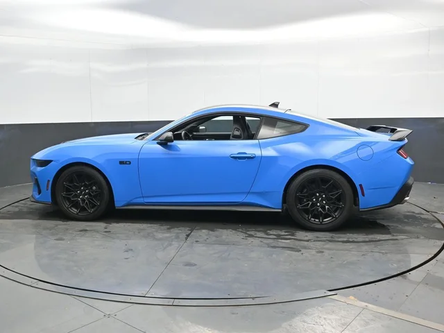 SEMINUEVOS FORD Mustang a Estados en autogozo