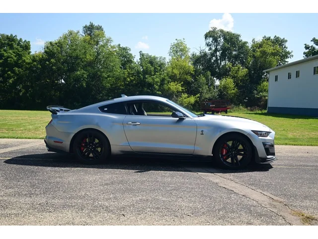 SEMINUEVOS FORD Mustang a Estados en autogozo