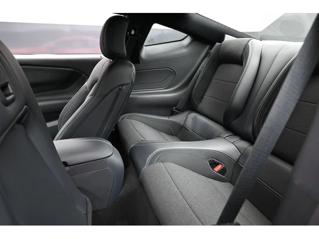 Nuevos FORD MUSTANG à Estados chez autogozo