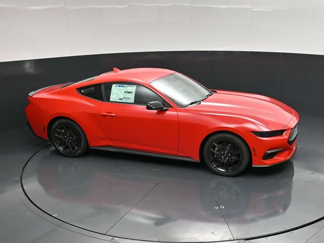Nuevos FORD MUSTANG à Estados chez autogozo