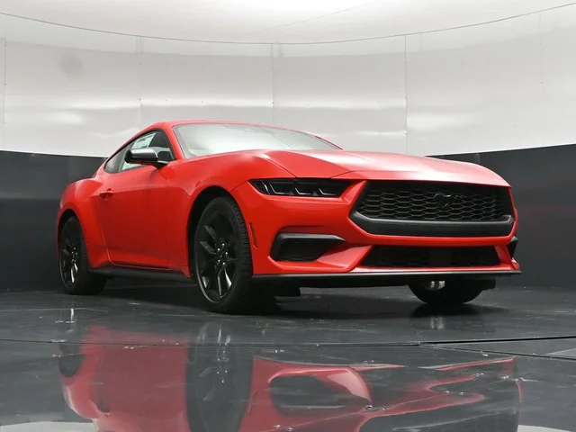 Nuevos FORD MUSTANG à Estados chez autogozo