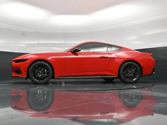 Nuevos FORD MUSTANG à Estados chez autogozo