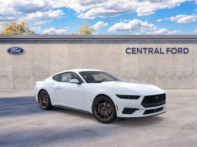 Nuevos FORD MUSTANG à Estados chez autogozo