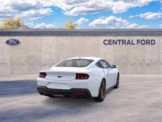 Nuevos FORD MUSTANG à Estados chez autogozo