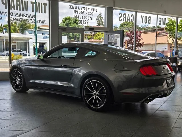 SEMINUEVOS FORD Mustang a Estados en autogozo
