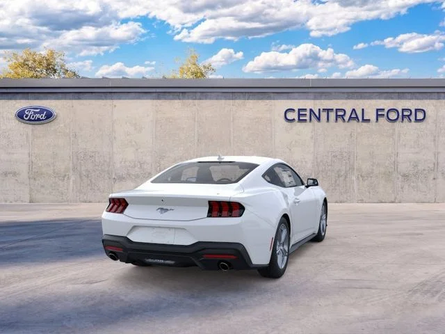 Nuevos FORD MUSTANG à Estados chez autogozo