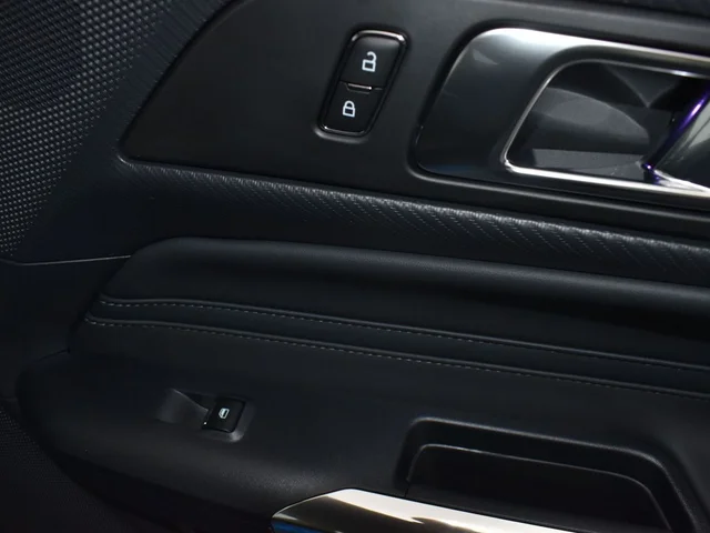 Nuevos FORD MUSTANG à Estados chez autogozo