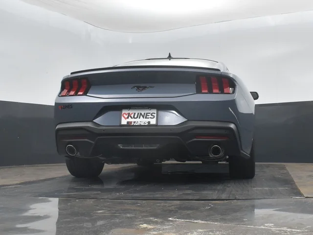 Nuevos FORD MUSTANG à Estados chez autogozo