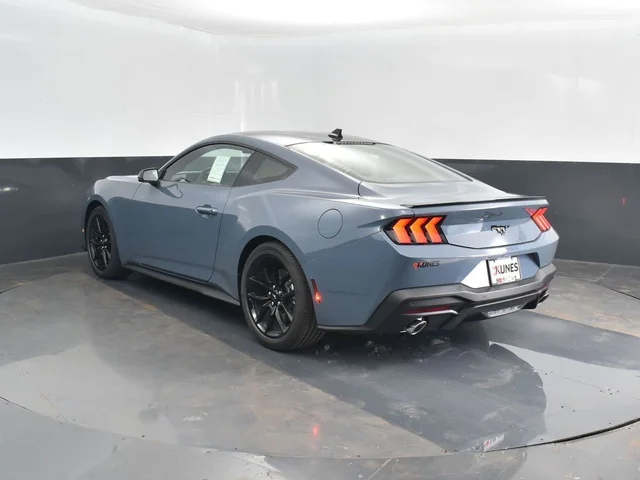Nuevos FORD MUSTANG à Estados chez autogozo