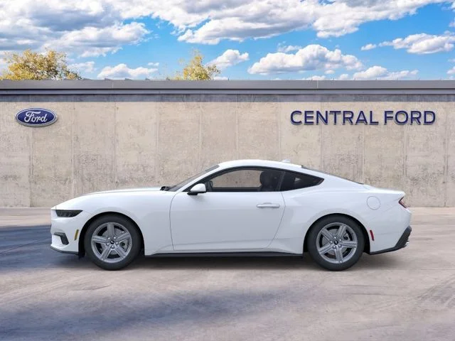 Nuevos FORD MUSTANG à Estados chez autogozo