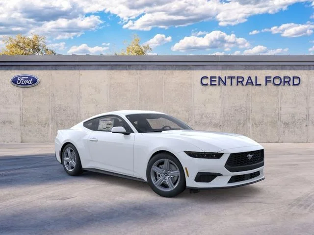 Nuevos FORD MUSTANG à Estados chez autogozo