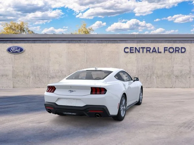 Nuevos FORD MUSTANG à Estados chez autogozo