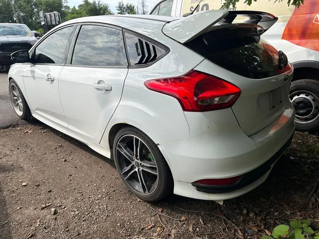 SEMINUEVOS FORD Focus a Vauxhall en Maplecrest Ford Lincoln of Union