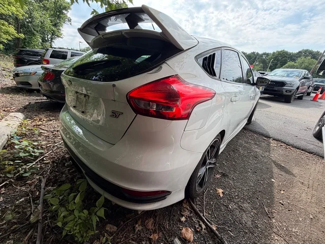 SEMINUEVOS FORD Focus a Vauxhall en Maplecrest Ford Lincoln of Union