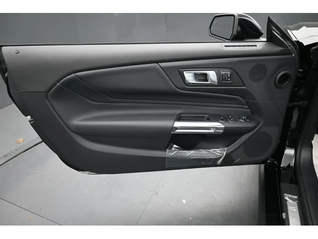 Nuevos FORD MUSTANG à Estados chez autogozo