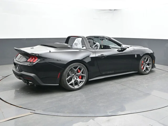 Nuevos FORD MUSTANG à Estados chez autogozo