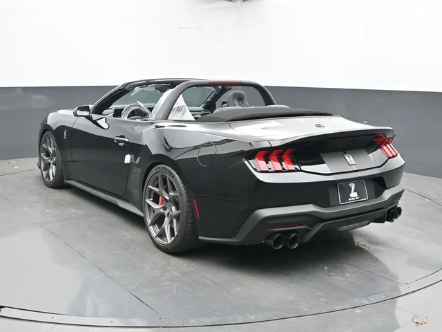 Nuevos FORD MUSTANG à Estados chez autogozo