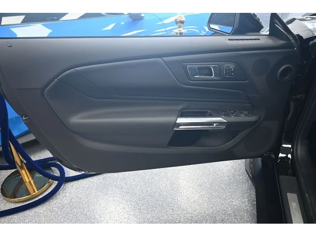 Nuevos FORD MUSTANG à Estados chez autogozo