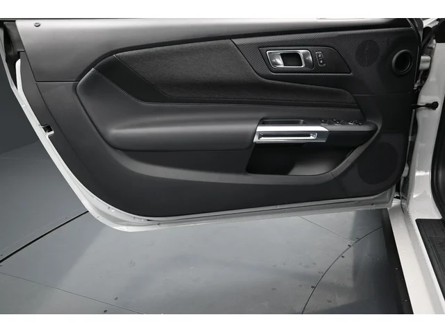 Nuevos FORD MUSTANG à Estados chez autogozo
