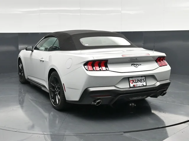 Nuevos FORD MUSTANG à Estados chez autogozo