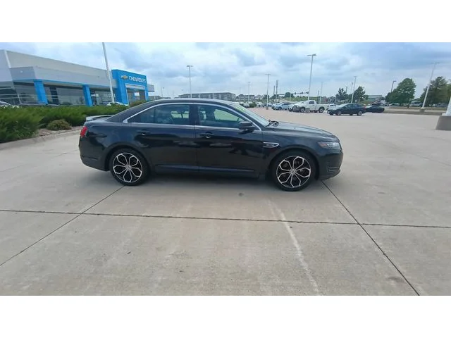 SEMINUEVOS FORD Taurus a Estados en autogozo