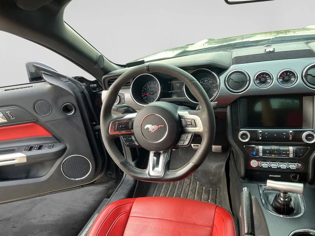 SEMINUEVOS FORD Mustang a Estados en autogozo