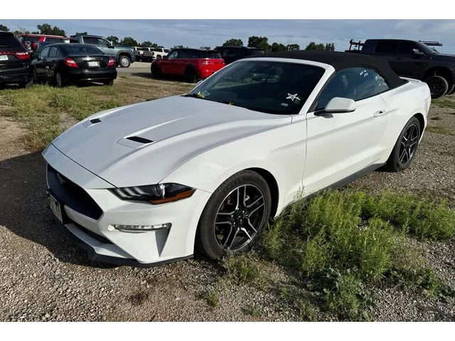 SEMINUEVOS FORD Mustang at ELK GROVE in Elk Grove Buick GMC