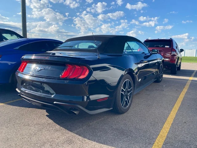 SEMINUEVOS FORD Mustang a Estados en autogozo