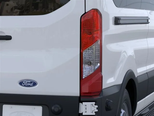 Nuevos FORD TRANSIT-350 at Maplecrest Ford Lincoln of Union in Vauxhall