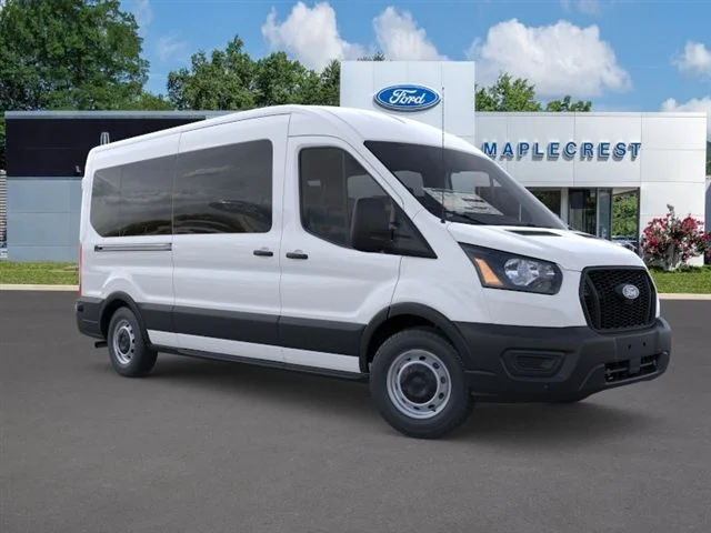 Nuevos FORD TRANSIT-350 at Maplecrest Ford Lincoln of Union in Vauxhall