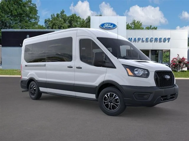Nuevos FORD TRANSIT-350 at Maplecrest Ford Lincoln of Union in Vauxhall