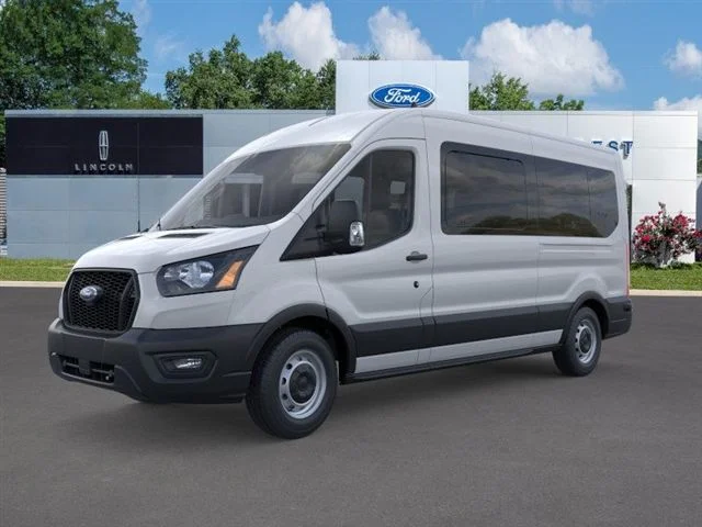 Nuevos FORD TRANSIT-350 at Maplecrest Ford Lincoln of Union in Vauxhall