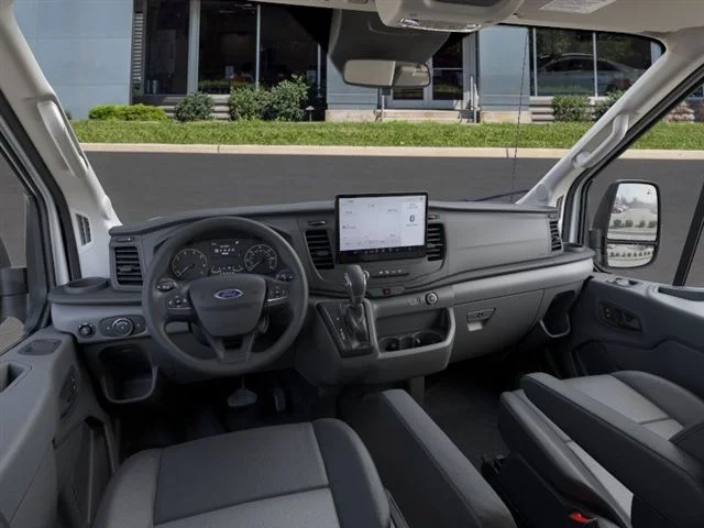 Nuevos FORD TRANSIT-350 at Maplecrest Ford Lincoln of Union in Vauxhall