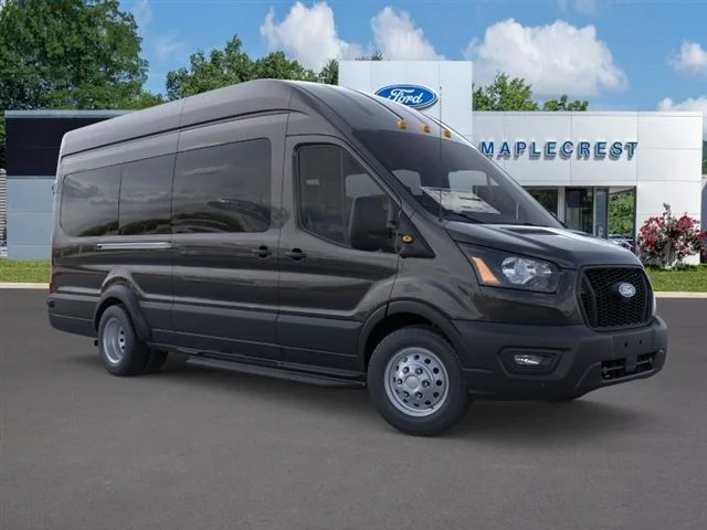 Nuevos FORD TRANSIT-350 at Maplecrest Ford Lincoln of Union in Vauxhall