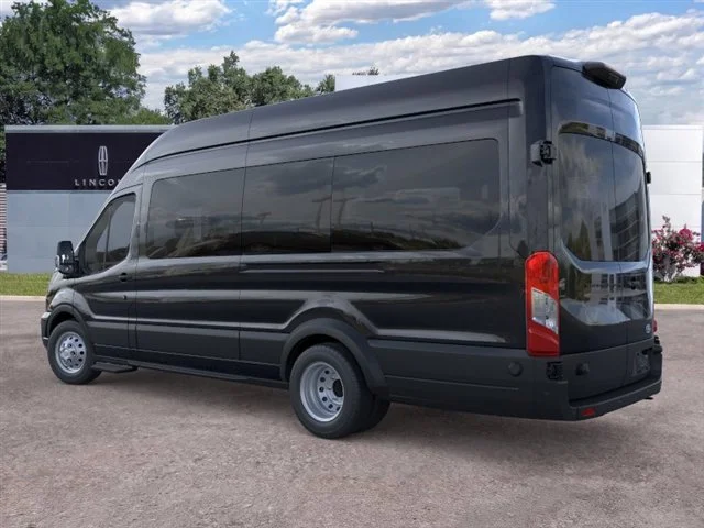 Nuevos FORD TRANSIT-350 at Maplecrest Ford Lincoln of Union in Vauxhall
