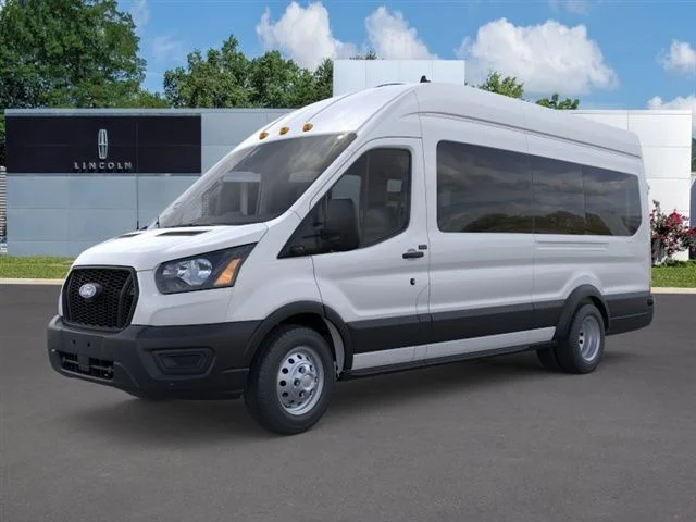 Nuevos FORD TRANSIT-350 at Maplecrest Ford Lincoln of Union in Vauxhall