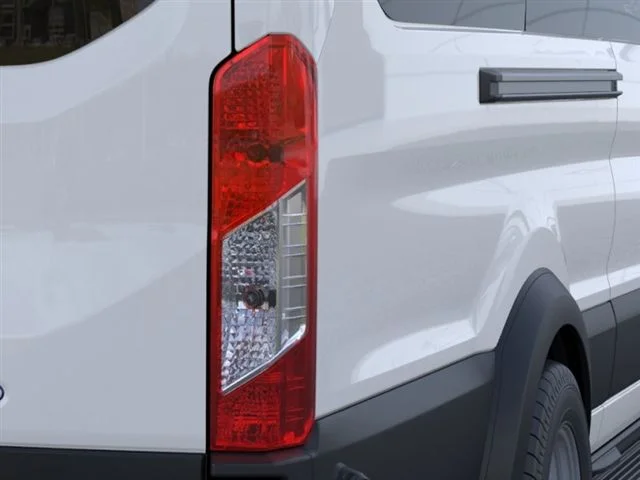 Nuevos FORD TRANSIT-350 at Maplecrest Ford Lincoln of Union in Vauxhall