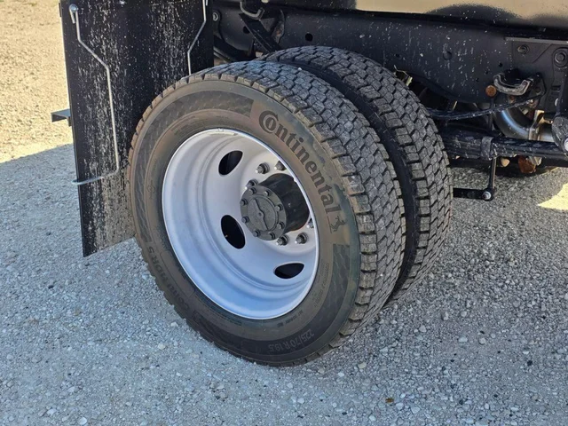 Nuevos FORD F-450SD à Estados chez autogozo