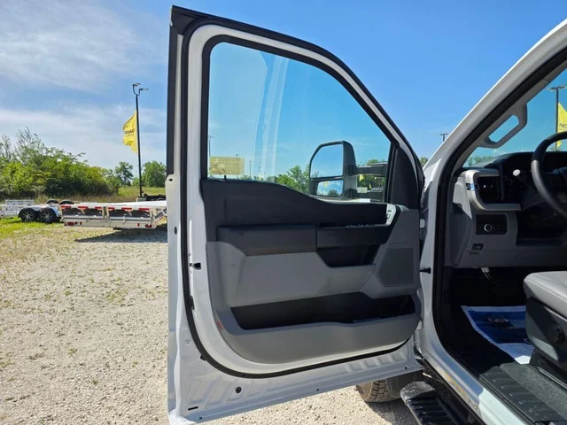 Nuevos FORD F-450SD à Estados chez autogozo