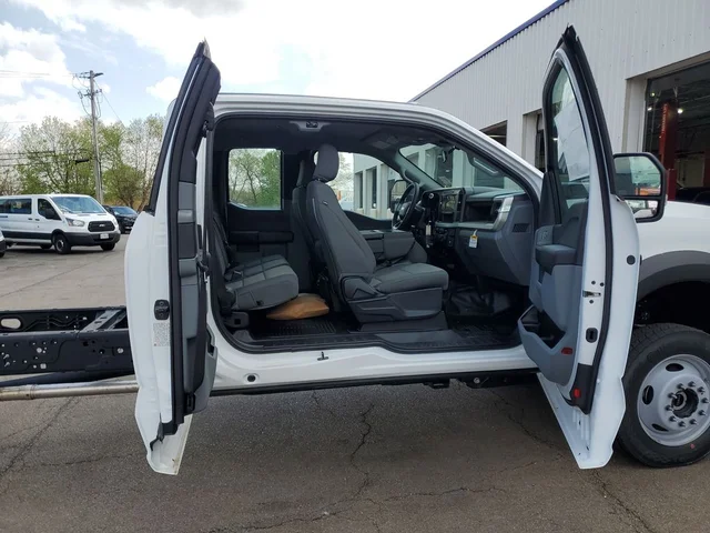 Nuevos FORD F-450SD à Estados chez autogozo