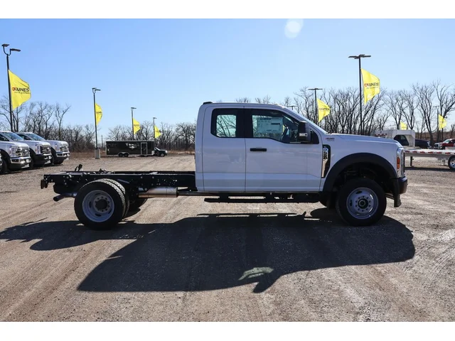 Nuevos FORD F-550SD à Estados chez autogozo
