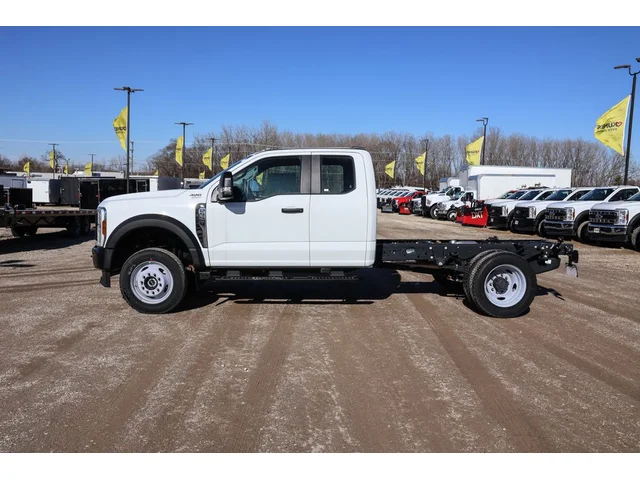 Nuevos FORD F-550SD à Estados chez autogozo