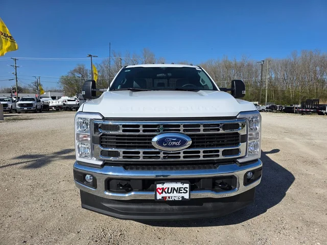 Nuevos FORD F-350SD à Estados chez autogozo