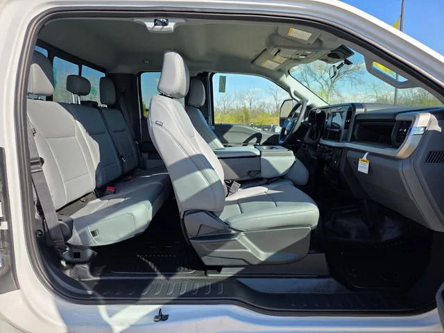 Nuevos FORD F-350SD à Estados chez autogozo