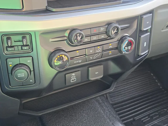 Nuevos FORD F-350SD à Estados chez autogozo