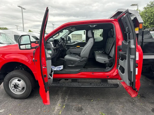 Nuevos FORD F-350SD à Estados chez autogozo
