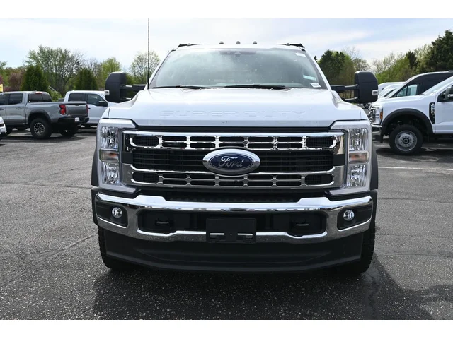 Nuevos FORD F-450SD à Estados chez autogozo