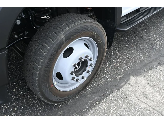 Nuevos FORD F-450SD à Estados chez autogozo
